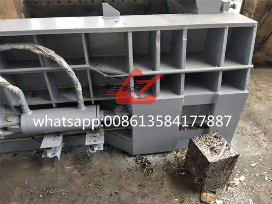เครื่องบอลลิงสกร็อปโลหะแบบไฮดรอลิก 200 ตัน พร้อมเครื่องควบคุม PLC